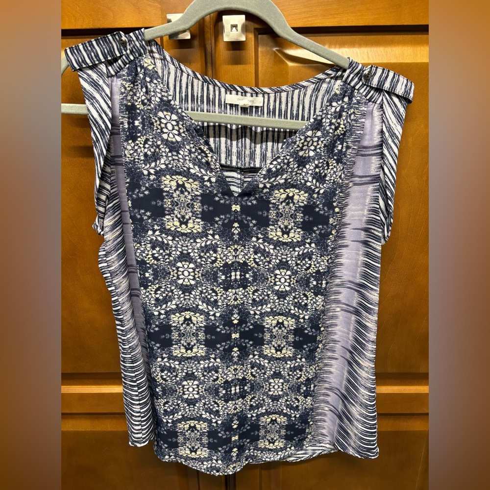 Maurices Navy and Cream Floral Blouse